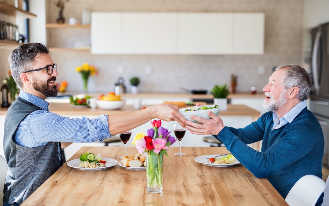 Gesund genießen: Ernährungstipps für ein vitales Leben im Alter